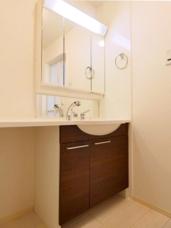 洗面設備　図面と現状に相違がある場合には現状を優先