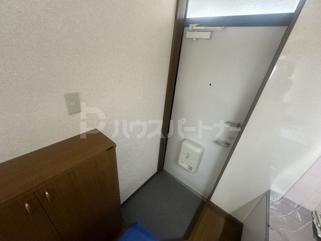 玄関　設備