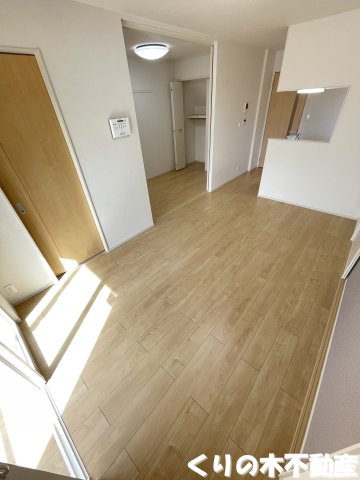 居室・リビング　反転タイプのお部屋です（現況を優先します）