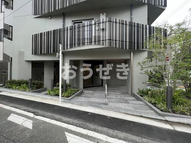 エントランス　?