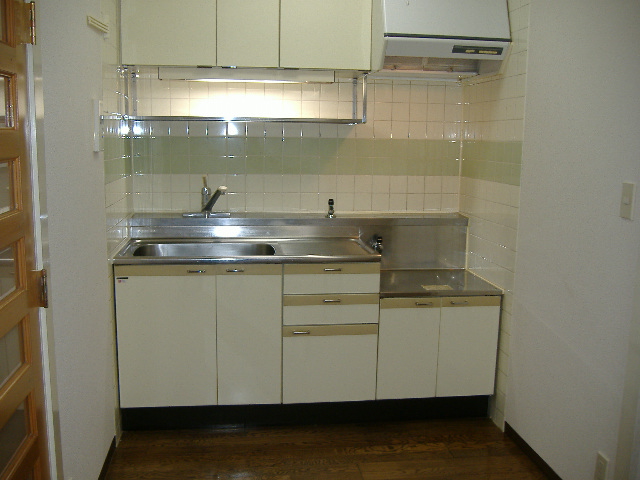 キッチン　別部屋参考用写真