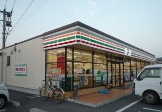コンビニ　セブンイレブン鹿児島小松原2丁目店（コンビニ）まで247m