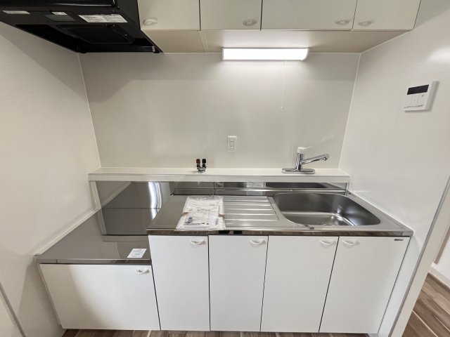 キッチン　同物件別部屋イメージ写真