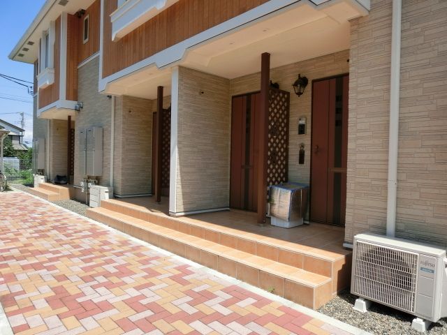 エントランス　お部屋につながるエントランスです