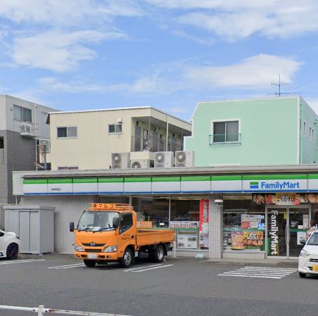 コンビニ　ファミリーマート 川崎有馬店（コンビニ）まで499m