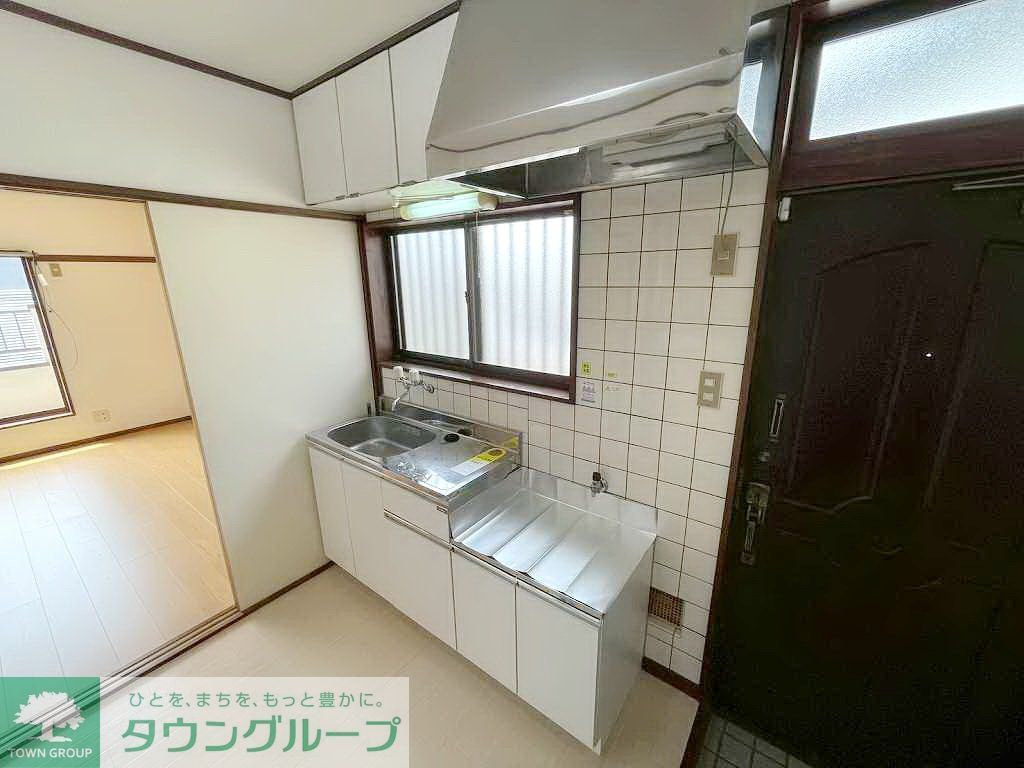 キッチン　同建物別号室
