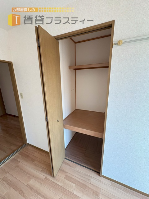 収納　収納スペースはこちら