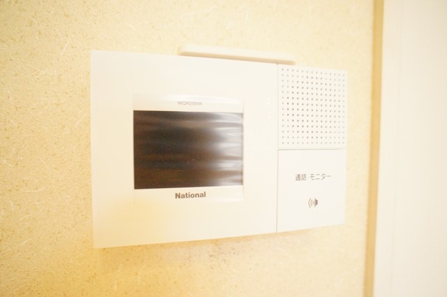 セキュリティ　快適な暮らしを守るインターホン付で安心ですね☆