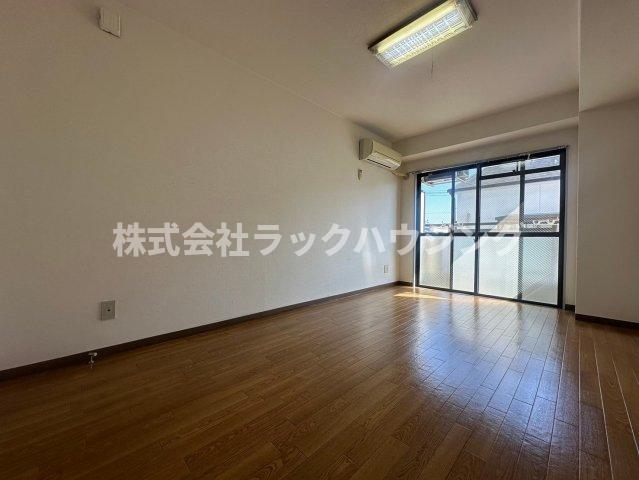 居室・リビング　【お部屋さがしはラックハウジングにお問合せ下さいませ♪】