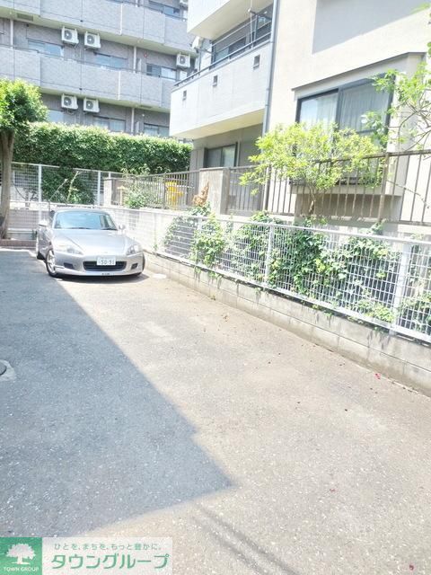 駐車場　★駐車場スペース★