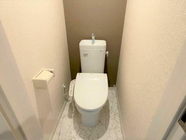 トイレ　※別部屋参考写真☆バストイレ別☆