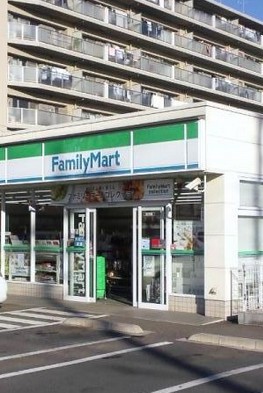 コンビニ　ファミリーマート東大宮五丁目店（コンビニ）まで2183m