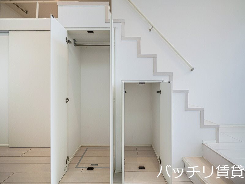 収納　同型タイプの為現状を優先致します。