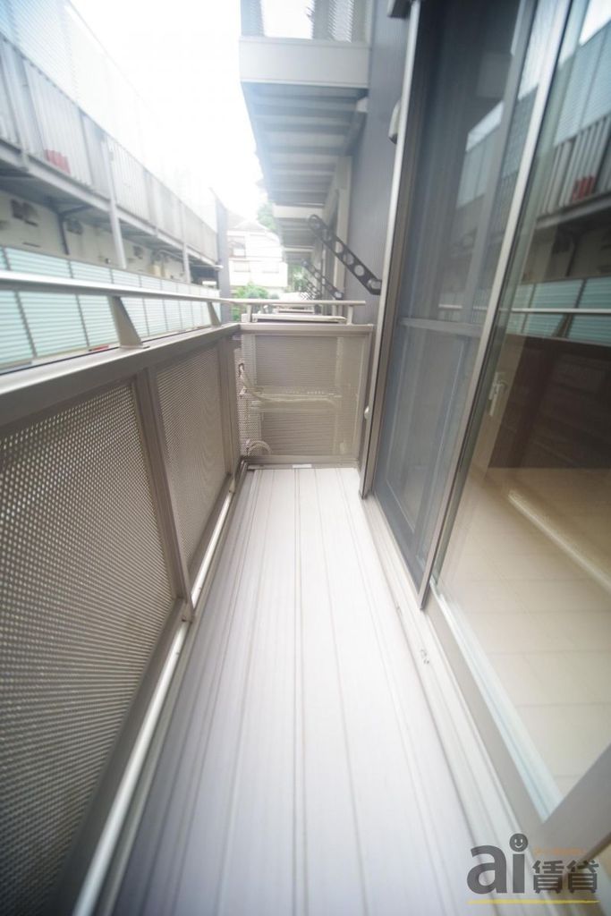 バルコニー　※同仕様写真