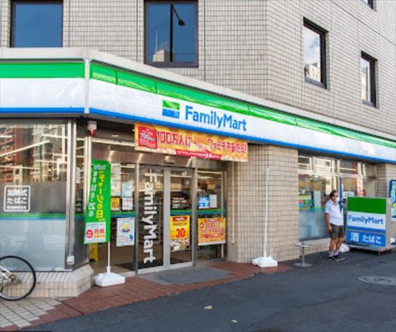 コンビニ　ファミリーマート目黒東山一丁目店（コンビニ）まで169m