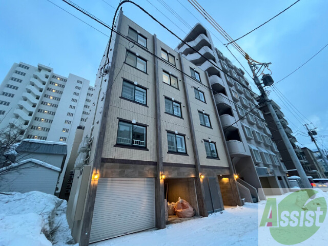 建物外観　札幌市北区北１８条西「グランメール北１８条駅」