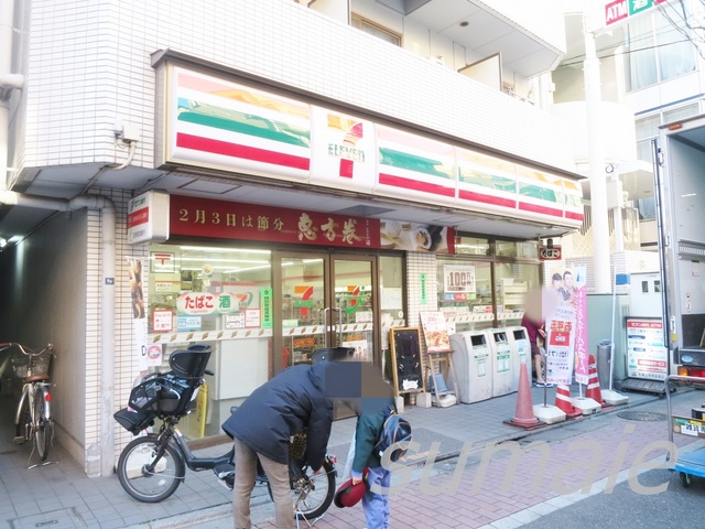 コンビニ　セブンイレブン北区岸町1丁目店（コンビニ）まで322m