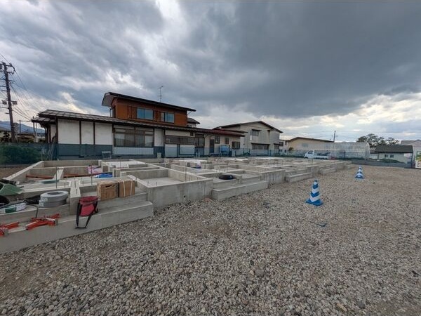 建物外観　建築地