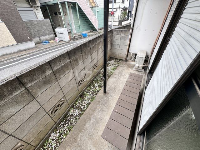 バルコニー