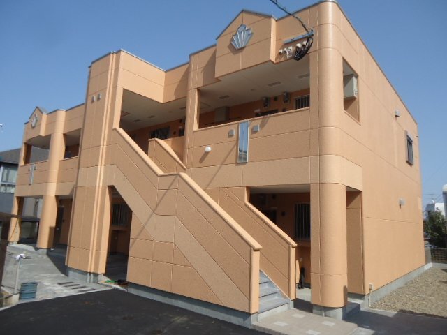建物外観　外観写真（昼）