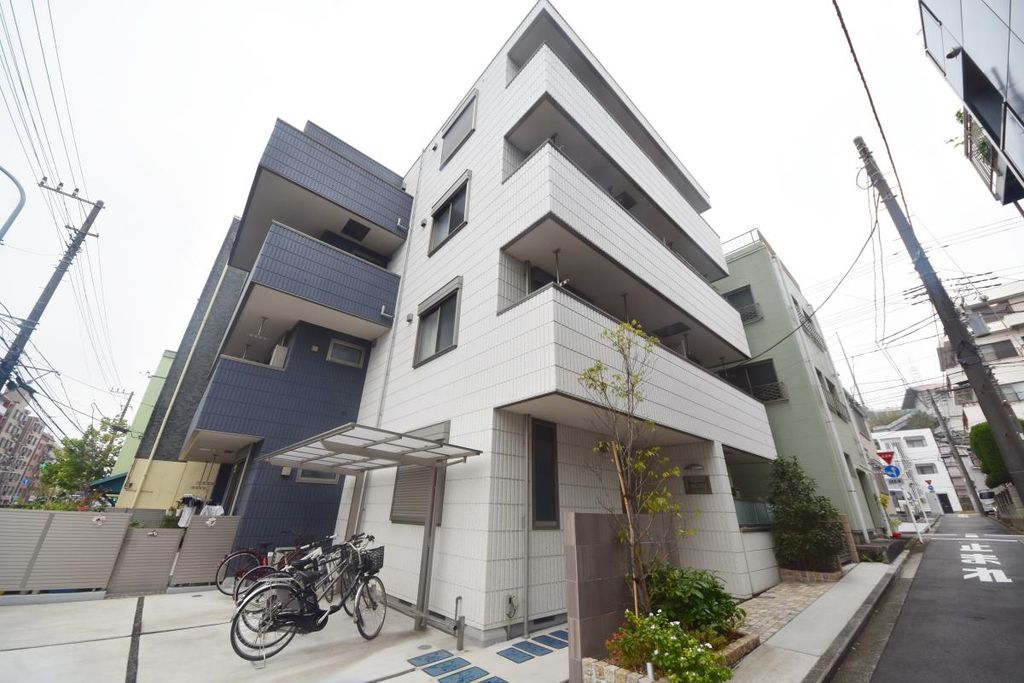建物外観　★お部屋探しはタウンハウジング上大岡店へ★