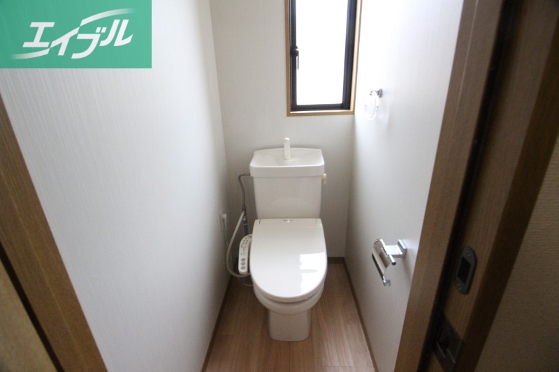 トイレ　同タイプのお部屋の写真です