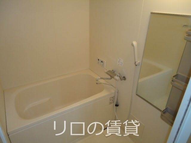 バス・シャワールーム　別部屋イメージ