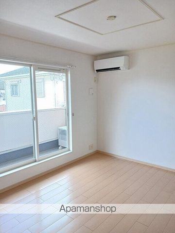 プリムラの居間写真