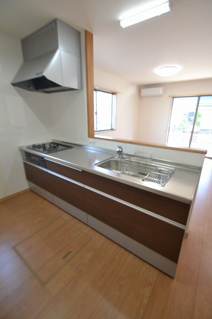 岡山電軌東山本線 東山・おかでんミュージアム駅 徒歩30分 2階建 築9年のキッチン写真
