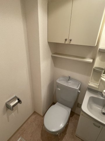 トイレ　コンパクトで使いやすいトイレです