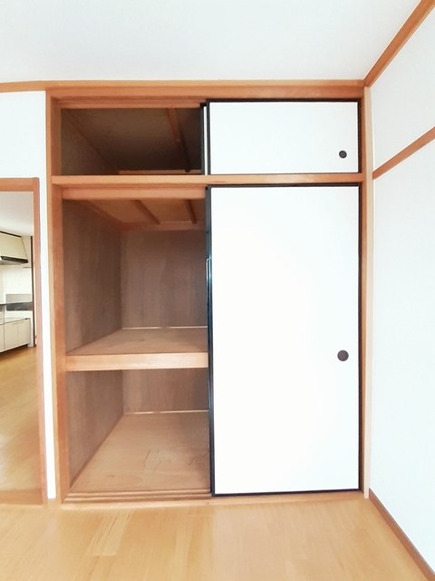 収納　図面と現状に相違がある場合には現状を優先