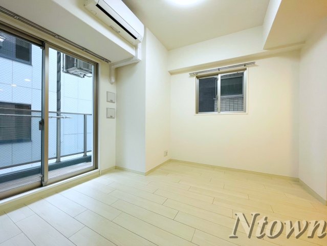 エステムプラザ名古屋丸の内の居間写真