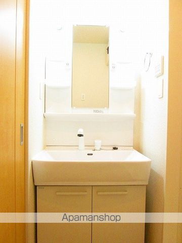 ＪＲ奥羽本線 赤湯駅 徒歩30分 2階建 築9年の内装写真