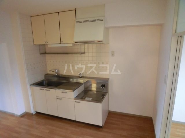 市川クローバーハイツ森のキッチン写真