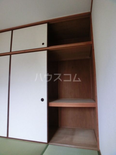 市川クローバーハイツ森の内装写真