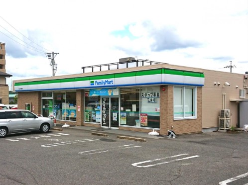 コンビニ　ファミリーマート長久手武蔵塚（コンビニ）まで290m