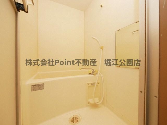 地下鉄御堂筋線 大国町駅 徒歩7分 5階建 築41年の風呂写真