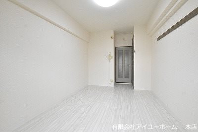 居室・リビング　☆★　洋室7.5帖で広々使えそう♪　★☆