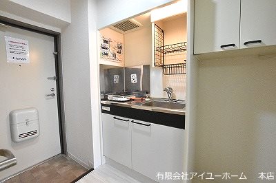 キッチン　☆★　コンパクトなキッチンですが…自炊してみませんか♪　★☆