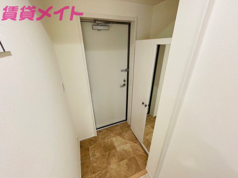玄関　同タイプ
