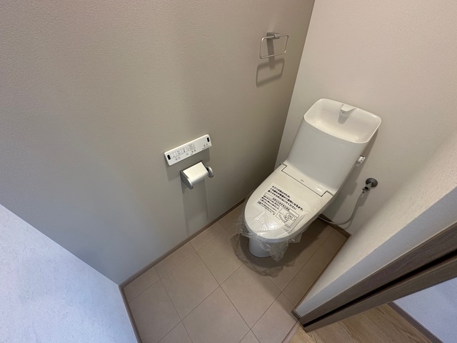 マンション シアワセのトイレ写真