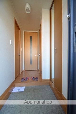 水島臨海鉄道 西富井駅 徒歩13分 2階建 築21年の玄関写真