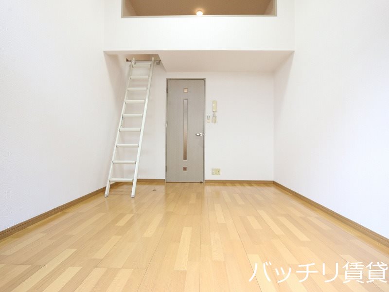 ソネット博多の居間写真