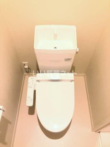 シャーメゾン祇園のトイレ写真