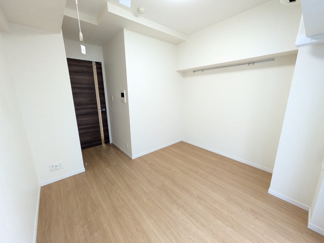 居室・リビング　◆南東向きのお部屋※クリーニング中です