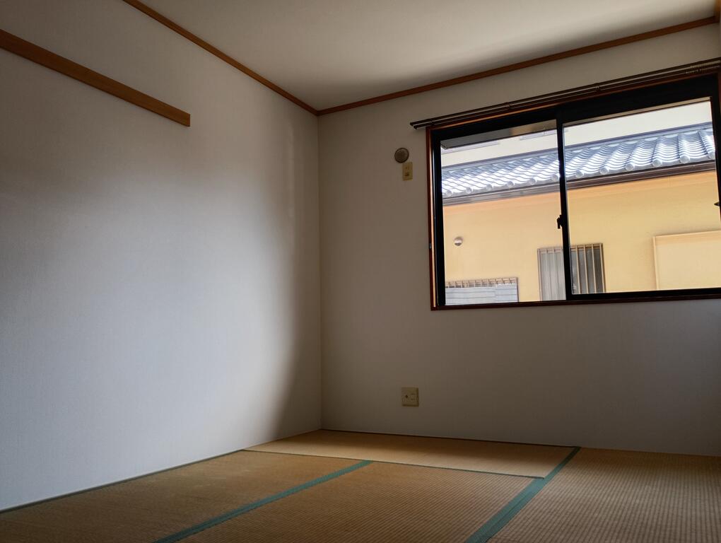 その他部屋・スペース　玄関脇の和室６帖