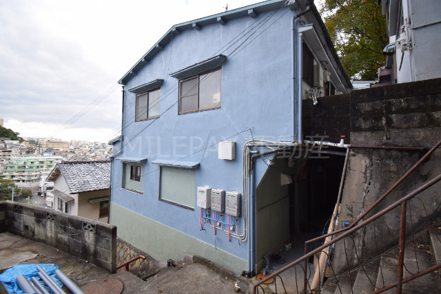 神戸市須磨区明神町のアパートの建物外観