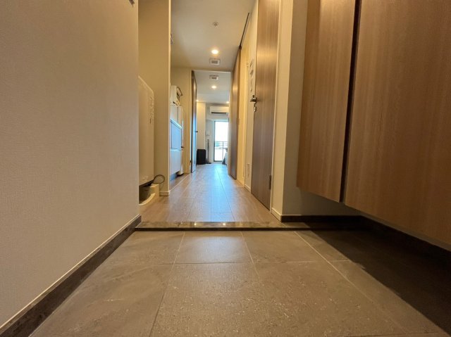 玄関　詳細は、RISUMO江坂本店までお問合せください♪