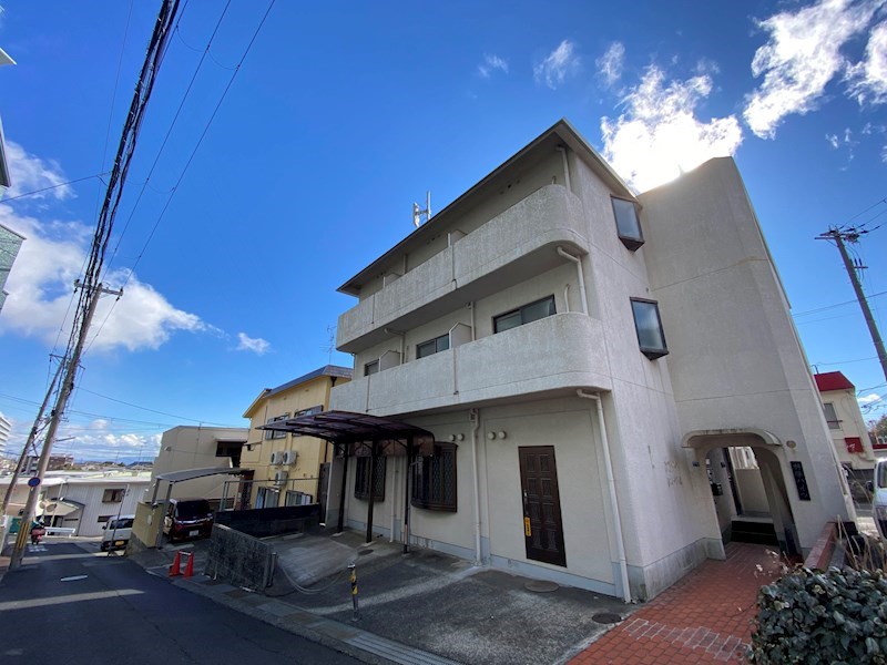 神戸市灘区篠原台のマンションの建物外観
