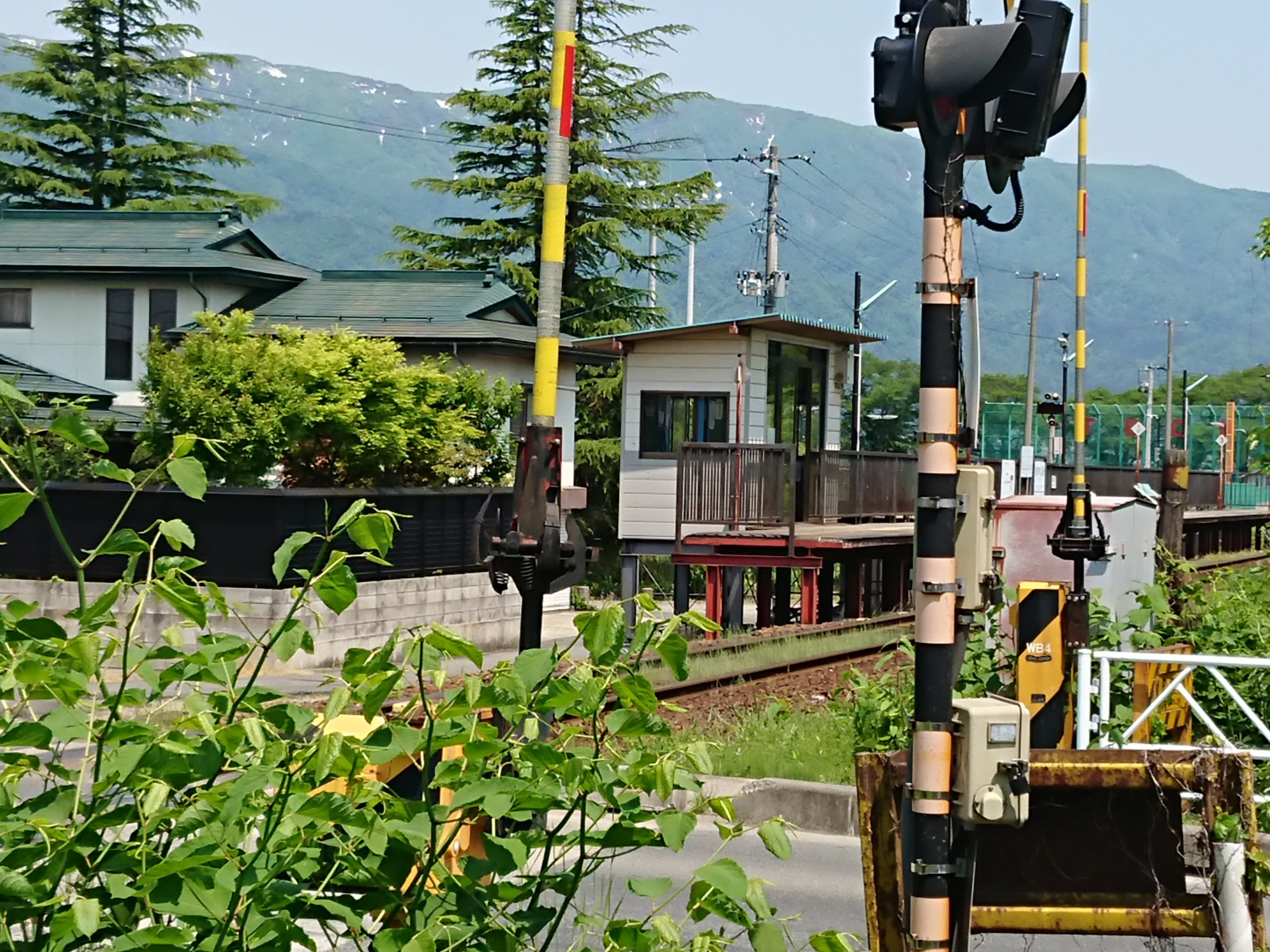 その他　あやめ公園駅（その他）まで100m